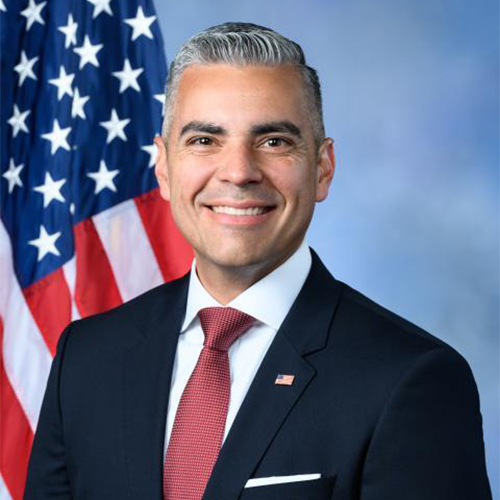 Ciscomani, Juan